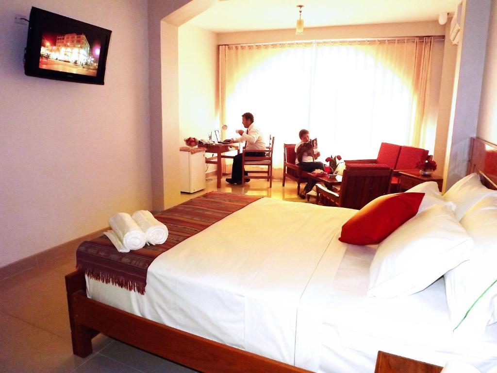 Del Castillo Plaza Hotel Pucallpa Zimmer foto